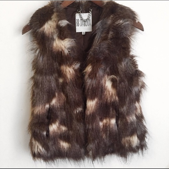REVOLVE Jackets & Blazers - Faux Fur Vest From BB DAKOTA